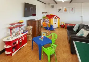 Heron Cottage at Robin Hill 6 - Image 2
