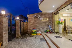 GNS Hotel - Image 3