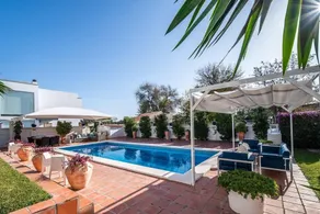 Charming 10 Pers Villa With Swimmingpool Sevilla - Image 5