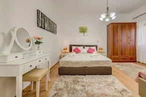 LCT Holiday Home Florentina - Image 2