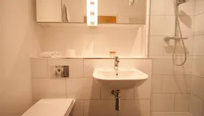 IFSC Dublin City Apartments - Image 3