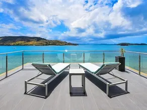 Yacht Club Villa - Image 2