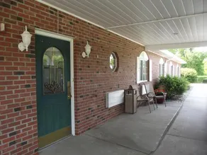Fullerton Inn - Image 2