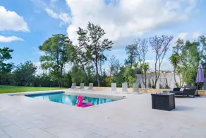 Luxury Villa With A Private Pool 10 Min Quinta Do Lago - Image 5