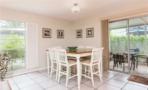 Crescent Street 1138 B, Walk to the beach, Pool, 1 Bedroom, Pet Friendly - Image 4