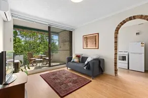 Hurstville Home With A View Comfort & Style - Image 4
