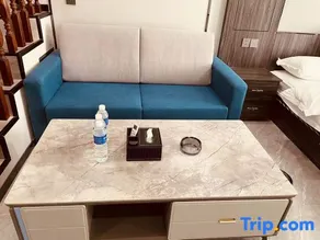 Yanzigu Homestay (Taiyuan The Mix Hua Run Building T2) - Image 2