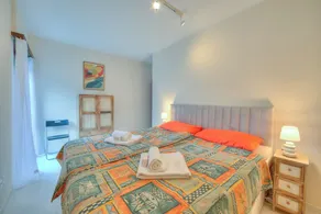 Emotion Lake Lugano with direct lake access and shared pool - Happy Rentals - Image 5