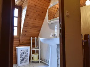 Cozy Holiday Home in Saint-léon-sur-vézère With Pool - Image 5