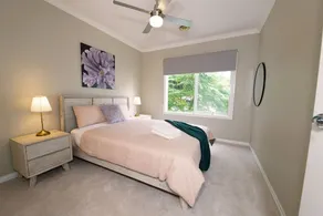 Charming 6 BRM Villa in Melbourne Mullum Mullum Precinct - Image 2