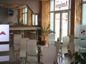 Hotel Amigos - Image 4