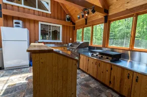 Les Chalets Tourisma - Le Chasse-Galerie - Image 2