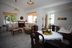 Evas House - Image 5
