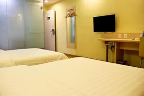 7Days Inn Ningbo Tianyi Square Zhongshan Mansion - Image 3