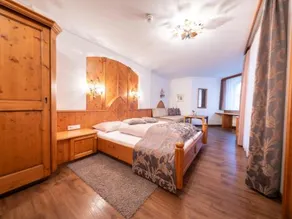 Hotel Garni Castel - Image 2