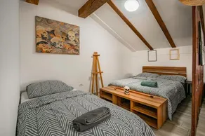Hangar Apartments - Image 3