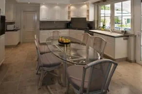 Luxurious Villa 't Kasteelhof - Image 5
