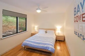 27 Robert Donald Heights - Image 3