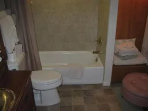Mildred's Bed & Breakfast - Image 3