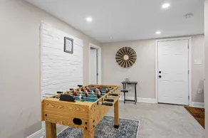 Downtown 4 Bed Room Home near PHL and UPenn with WiFi & Parking - Image 4