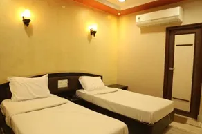 New Golden Palace - Image 3