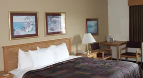 AmericInn Winona - Image 3