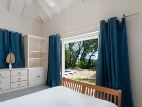 Inch By Inch 3 Bedroom Home by Bluescape - Image 2