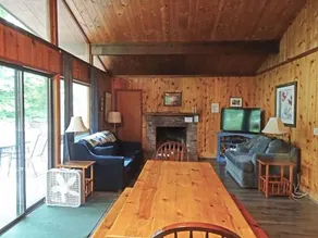 Lake Rescue Chalet - Image 2