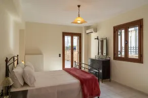 House of Papadogiannis - Image 4