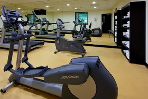 HOLIDAY INN EXPRESS - Image 2