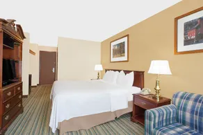 Victorian Inn - Image 4