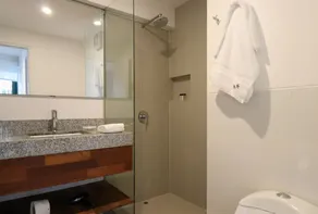 w Perfect 1BR Near Restaurante Central - Image 2