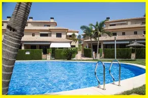 Apartment with INDOOR pool - Image 5