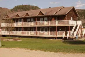 Parc de VR/RV Resort Royal-Papineau - Image 2