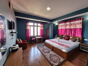 Hotel The 4 Season(Pelling, Sikkim) - Image 5