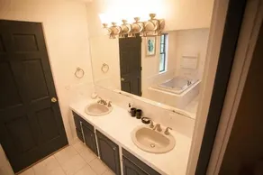 The Bray Hill House - Image 5