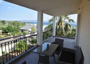 Eretria Cozy Home - Spacious Garden Retreats - Image 3