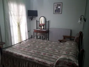 Antonakos Rooms - Image 5
