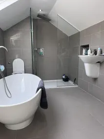 Modern Newly Renovated 3 Story House in Ebbw Vale - Image 3