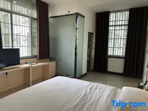 Star River Bay Hotel, Baise - Image 4
