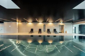 Stylish Luxurious Apt w Pool & Gym ID214 - Image 4