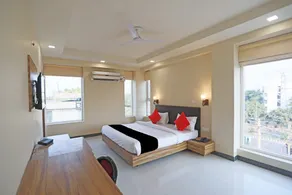 Sd Royal Inn - Image 3