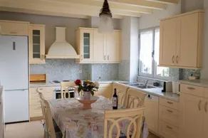 Summit Guest House - Image 2