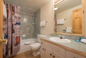 Four Seasons Condominiums - Image 2