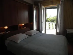 Apartments Holiday - Image 2