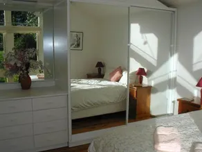 Accommodation Sydney North Forestville 2 Bathroom House - Image 3