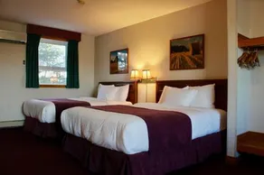 Dutch Inn - Image 3