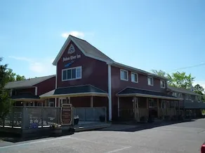 Mabou River Inn - Image 3