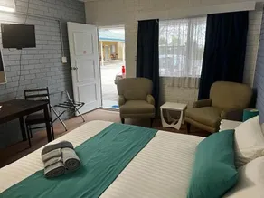 Jillaroo Motor Inn - Image 4