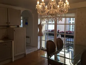 Magnifique Appartement dans Hotel Particulier Monument Historique - Image 2